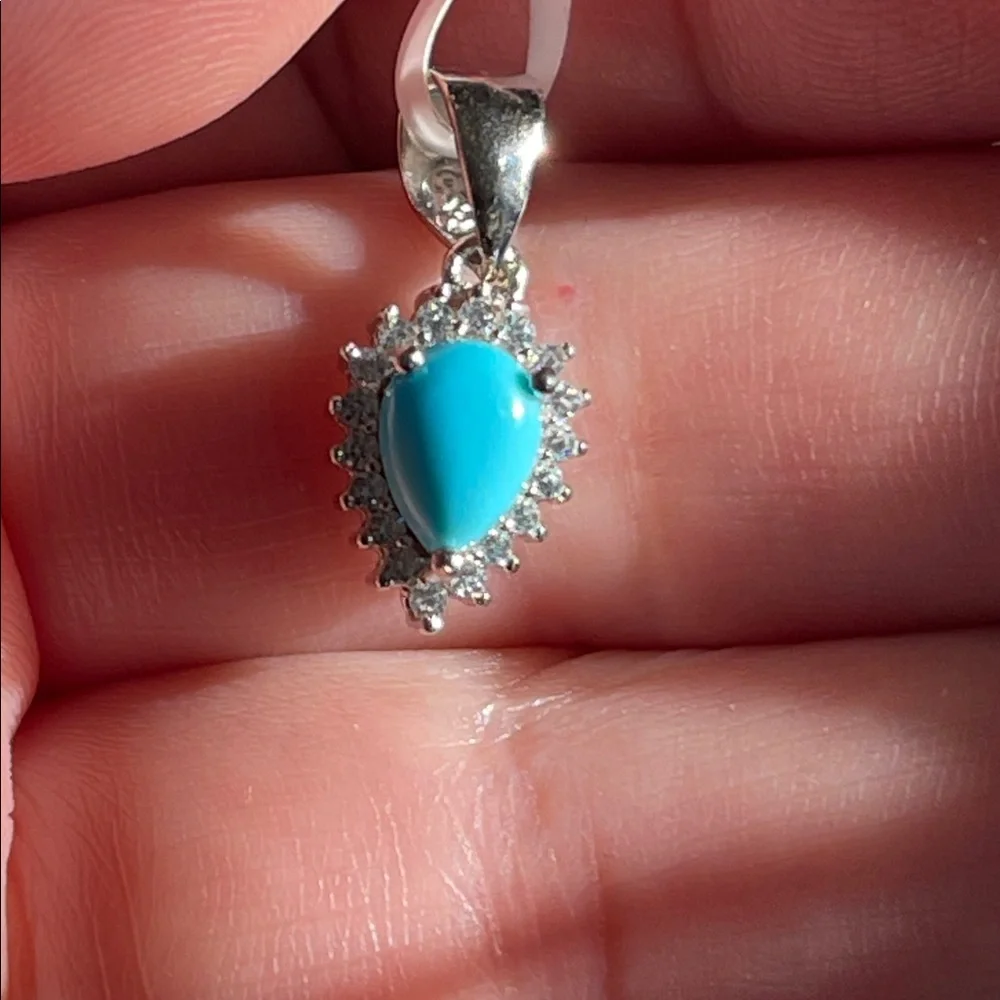 NWT Elegant Natural Turquoise Sleeping Beauty 7X5mm Pear 925 Silver Pendant - Picture 6 of 7